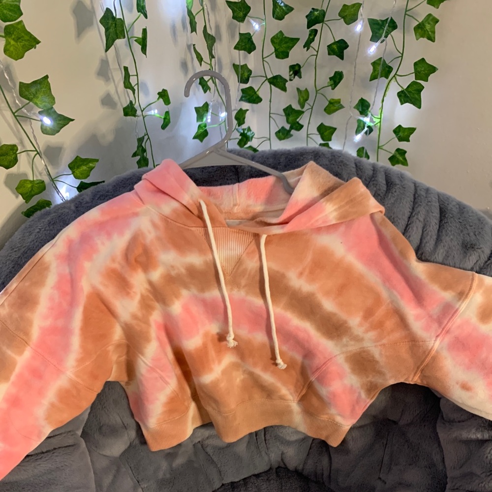 Pink Tie-Dye Cropped Hoodie